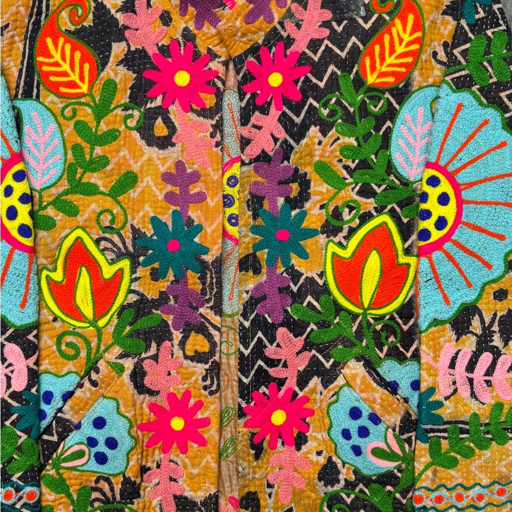 Embroidered Floral Patchwork Jacket - Pink - image 4